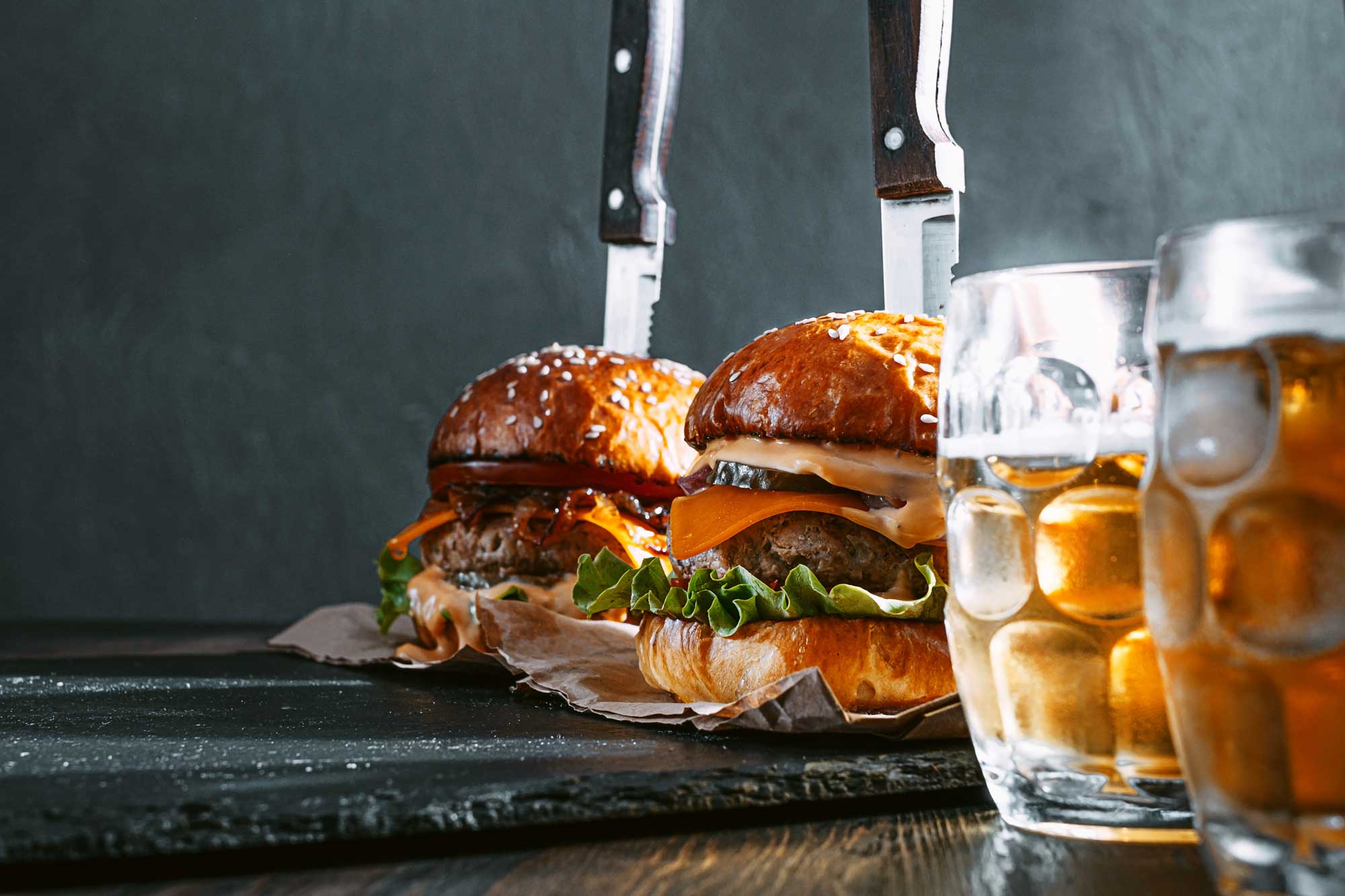 Beer & Burger - die Montagsoffensive bei Max im Hochgenuss, St. Andreasberg